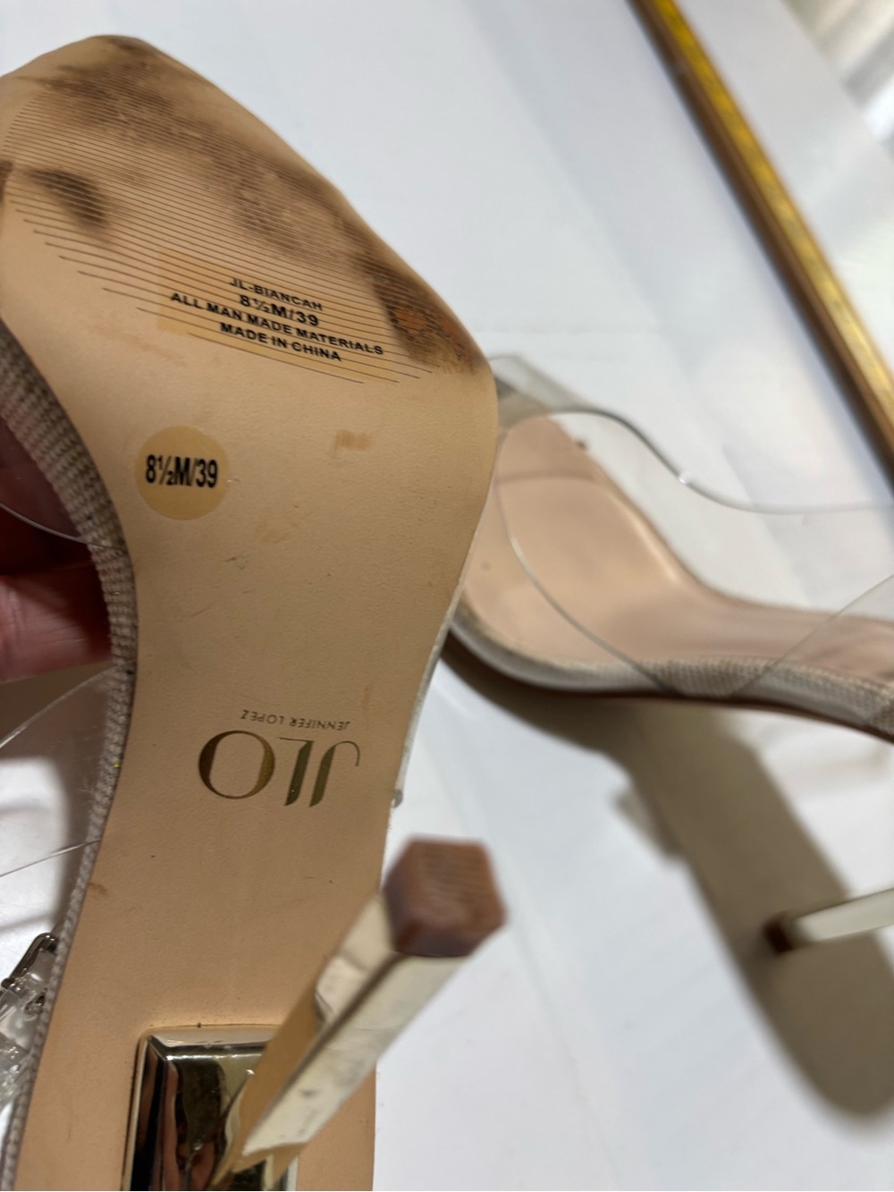 Jennifer Lopez Clear Strap Nude and Gold Stiletto Heels 39 - Picture 14 of 15
